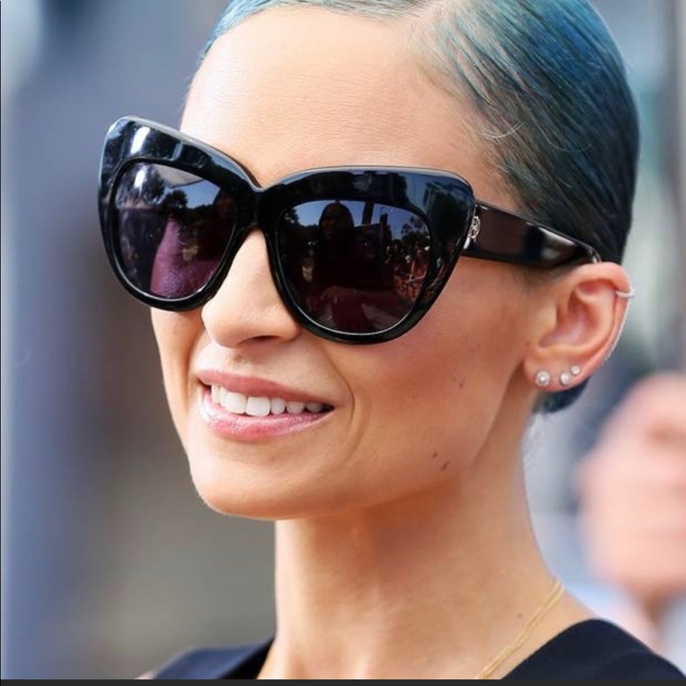 House of Harlow sunglasses
